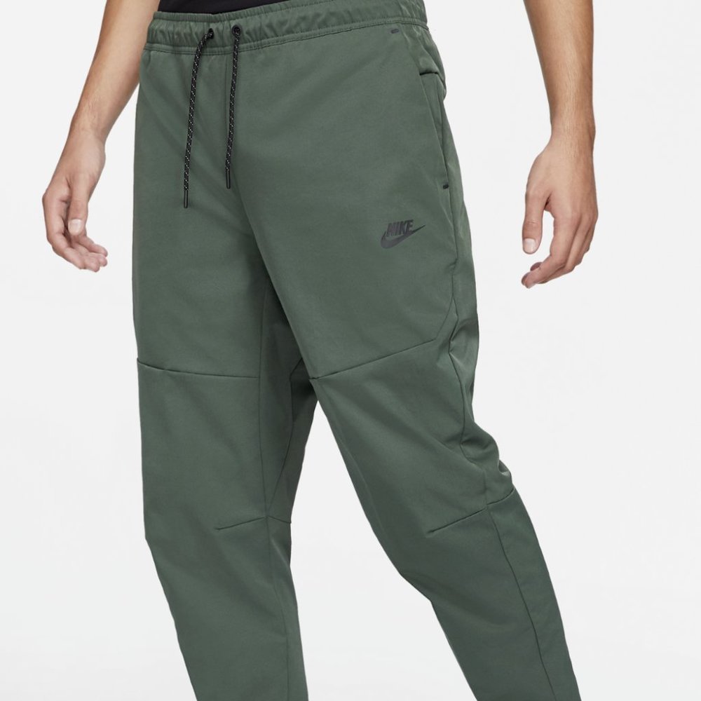 Nike Sportswear Men's Woven Straight Leg Pants Dark Green Black Size XL NWT